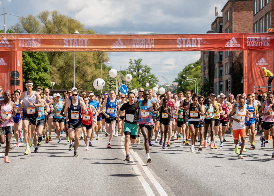 Över 10 000 sprang adidas Stockholm Marathon 2022 Marathon.se